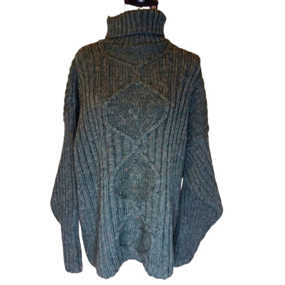 Celtic Country forest green chunky cable knit wool turtleneck sweater. S…